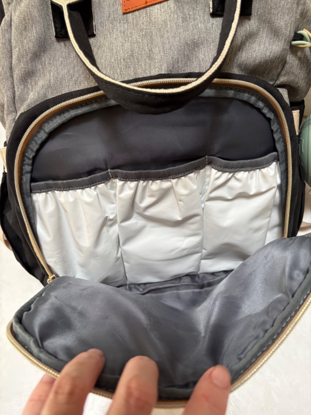 Rosegin Diaper Backpack - Picture 8 of 9